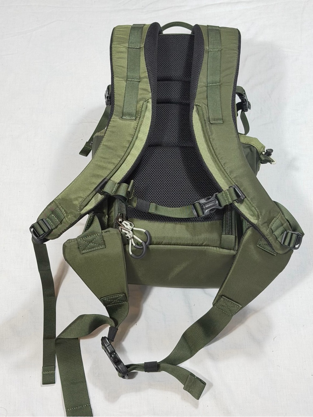 Think Tank MindShift BackLight Sprint 15L Camera Backpack Green Rain Cover - Picture 10 of 15